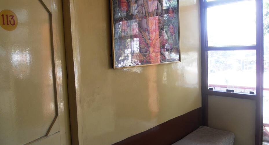 Kunal Gujarati Lodge, Durg 3